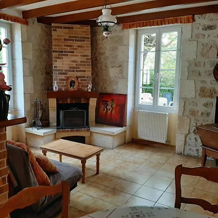 Maison Avec Jardin, Cheminee Et Proche Activites, Ideale Famille - Animaux Acceptes - Fr-1-653-198 * Champniers (Charente)